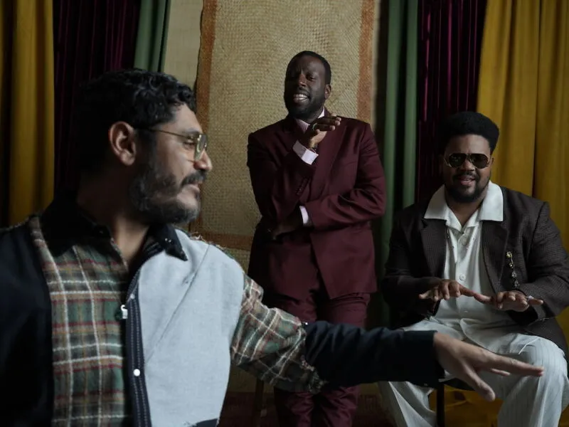 “Criolo, Amaro & Dino” em sinergia: álbum celebra as raízes ancestrais afro-atlânticas