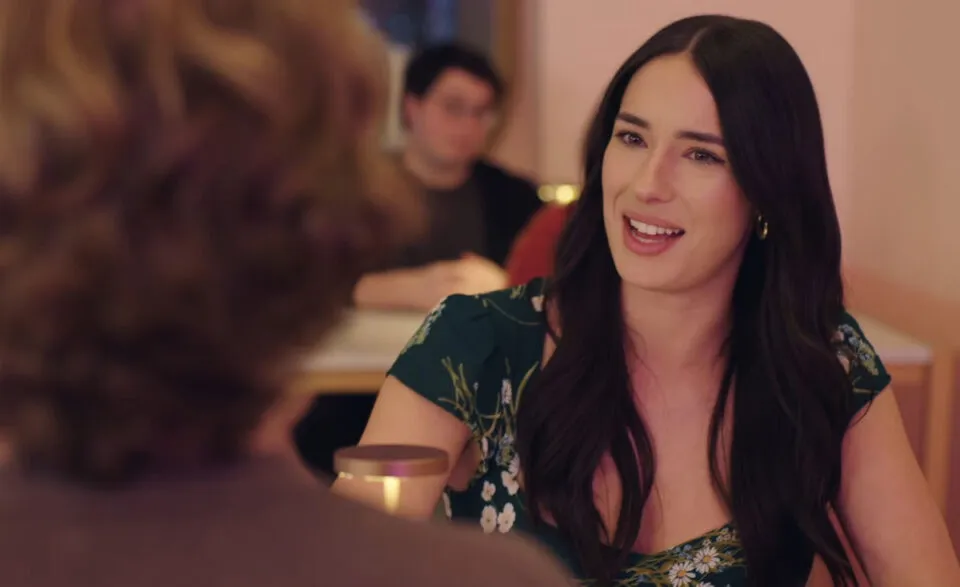 Curta mostra como AiDA, Assistente de Encontros com IA, pode estragar um encontro