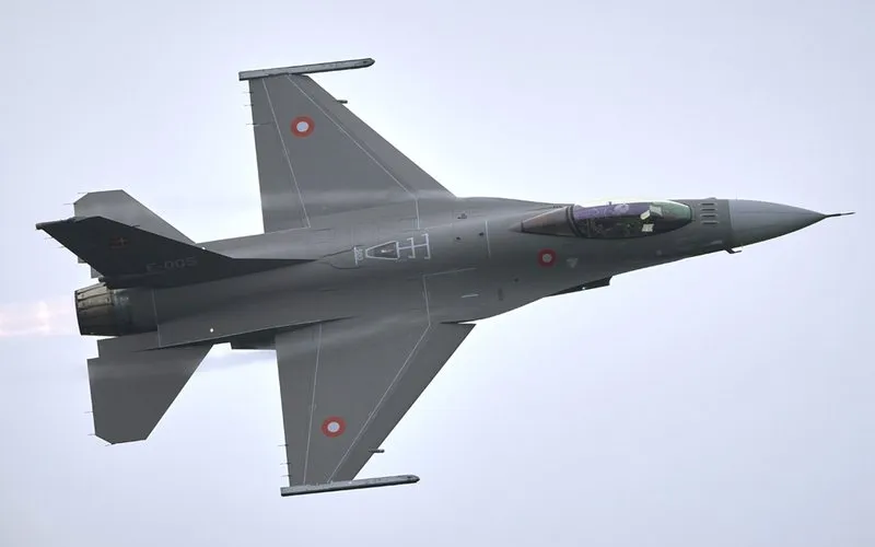 Dinamarca se despede do F-16 após mais de 40 anos
