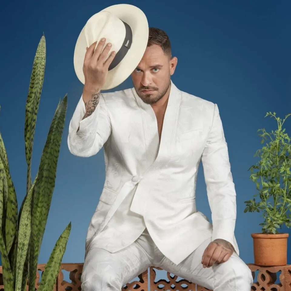 Diogo Nogueira traz turnê de 20 anos de carreira a Salvador; confira detalhes