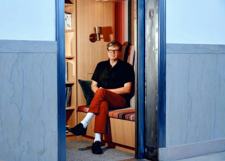 “Efeito manada” está levando IA para beco sem saída, alerta pioneiro da tecnologia