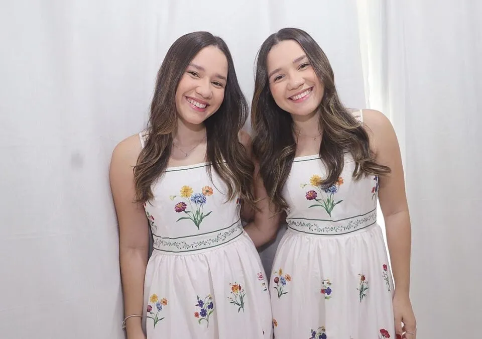 Opera Sergipe transforma a rotina de gêmeas após realização de mamoplastia redutora