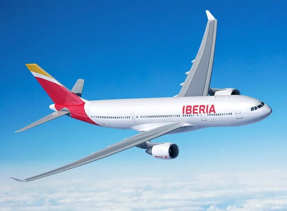 Iberia e Iberia Express figuram entre as companhias aéreas mais pontuais do mundo em 2025