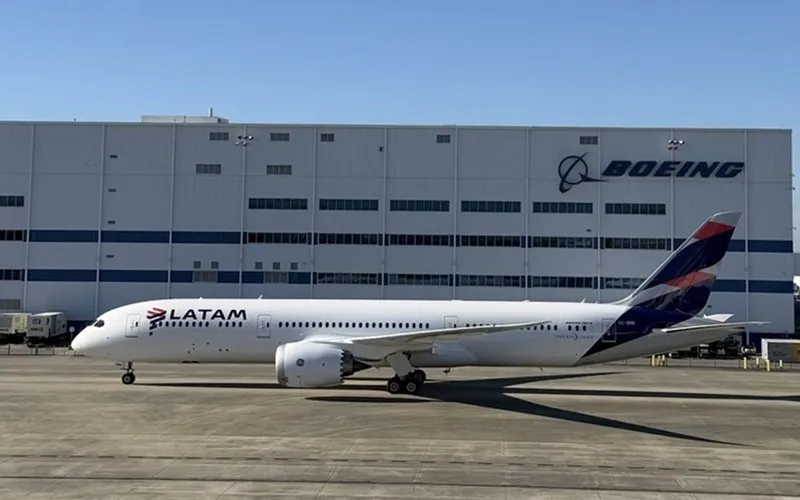 Latam recebe primeiro Boeing 787-9 com motores GEnx da América do Sul