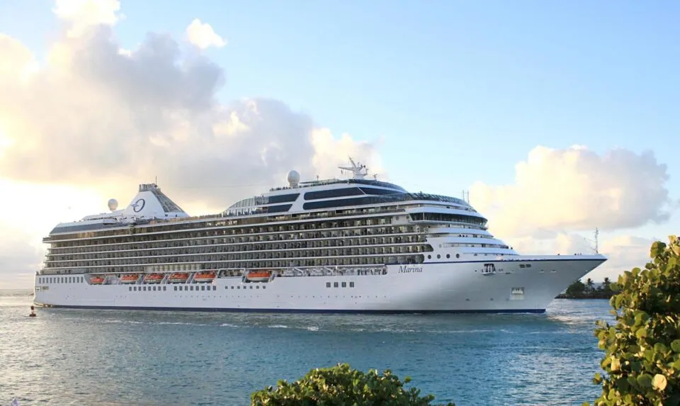 Oceania Cruises decide proibir crianças em seus navios