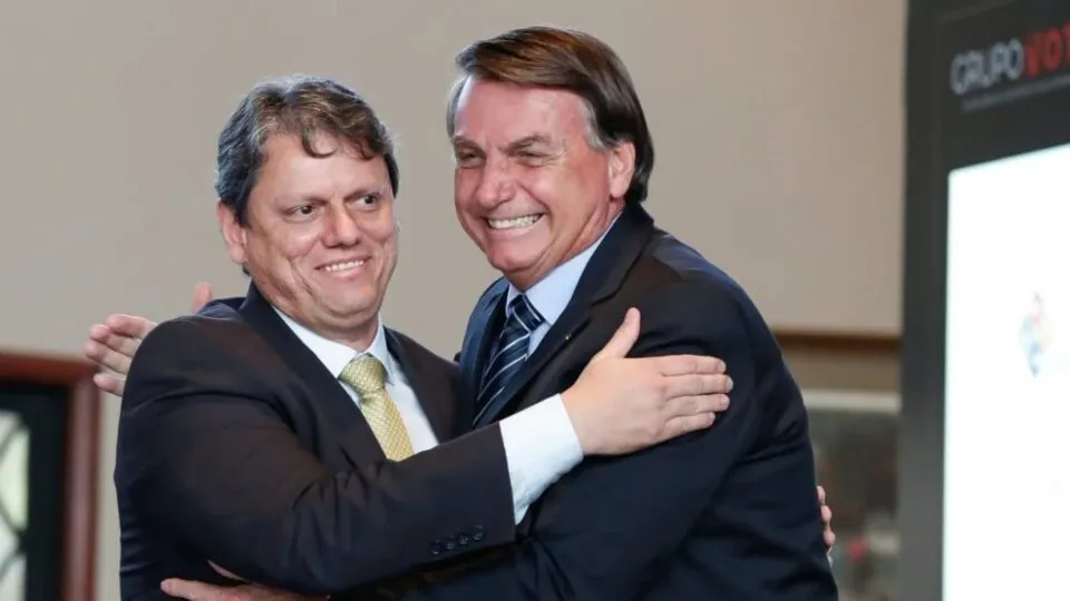 Para Centrão, adiamento de ida de Tarcísio a Bolsonaro é estratégia para ganhar tempo