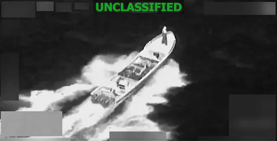 Pentágono realiza mais um ataque contra embarcação no Pacífico e mata duas pessoas