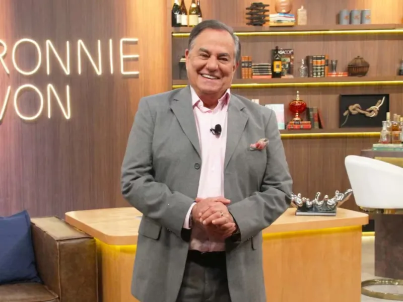 Ronnie Von diz que saída da RedeTV! foi decisão do coração: ‘É hora de mudar’