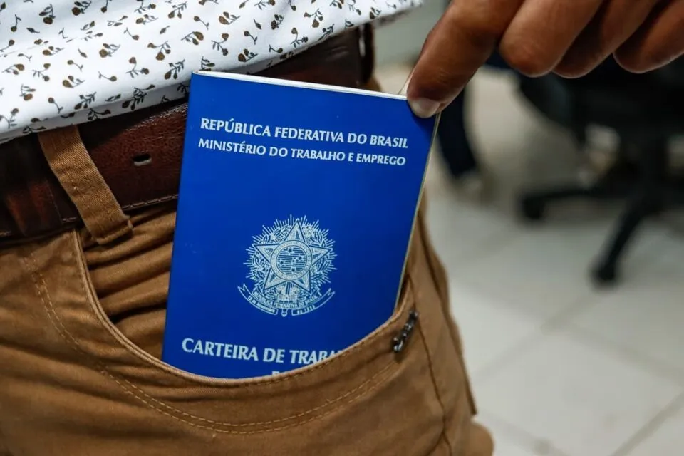 Sergipe termina 2025 com a maior geração de emprego da história do estado