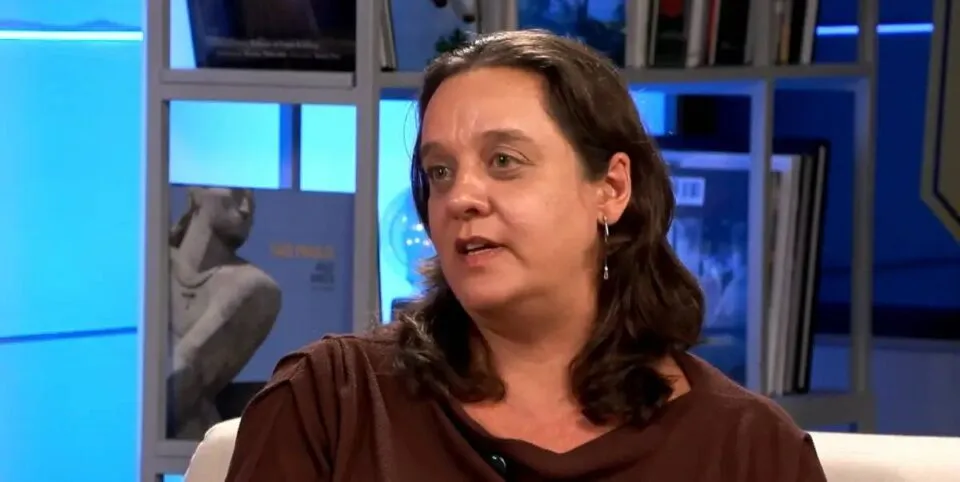 Sucesso no mercado raramente é linear, mostra livro da série Fora da Curva