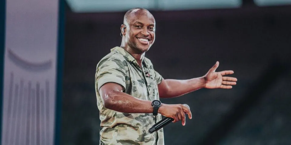 Thiaguinho na Praia: último lote promocional de ingressos termina nesta terça-feira (6)