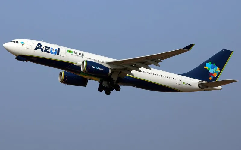 United Airlines amplia participação na Azul