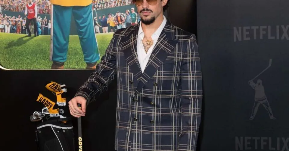 5 curiosidades sobre o cantor latino que fez história no Super Bowl