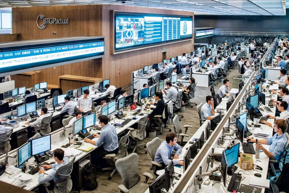 BTG Pactual tem lucro ajustado de R$ 4,60 bi no 4º tri