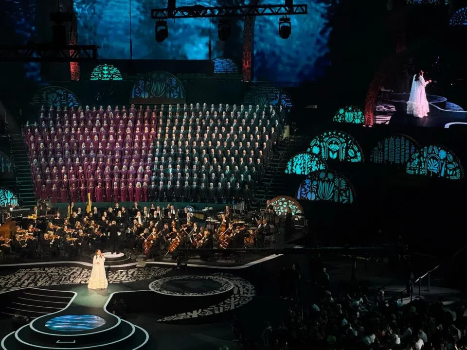 Coro do Tabernáculo estreia em São Paulo com Ivete Sangalo