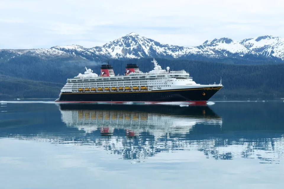 Disney Cruise Line anuncia roteiros do verão 2027