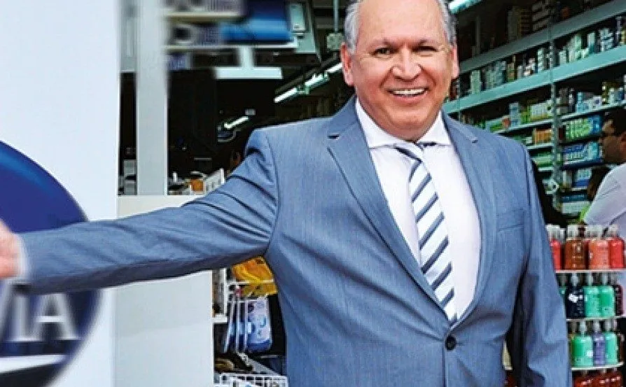 Dono da Ultrafarma é denunciado por corrupção ativa em esquema de R$ 1 bi em propinas