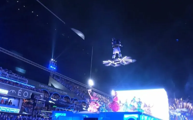 Escola de samba é notificada pela ANAC por uso de drone tripulado