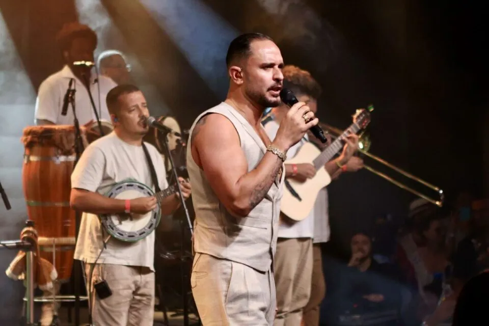 Feijoada da Rede Windsor Hoteis em 2026 reúne Diogo Nogueira na Barra da Tijuca