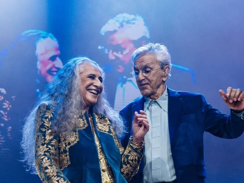 Grammy 2026: Caetano Veloso e Maria Bethânia vencem prêmio de Melhor Álbum de Música Global