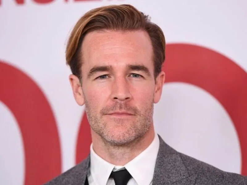 James Van Der Beek vendia camisas autografadas para pagar tratamento contra câncer