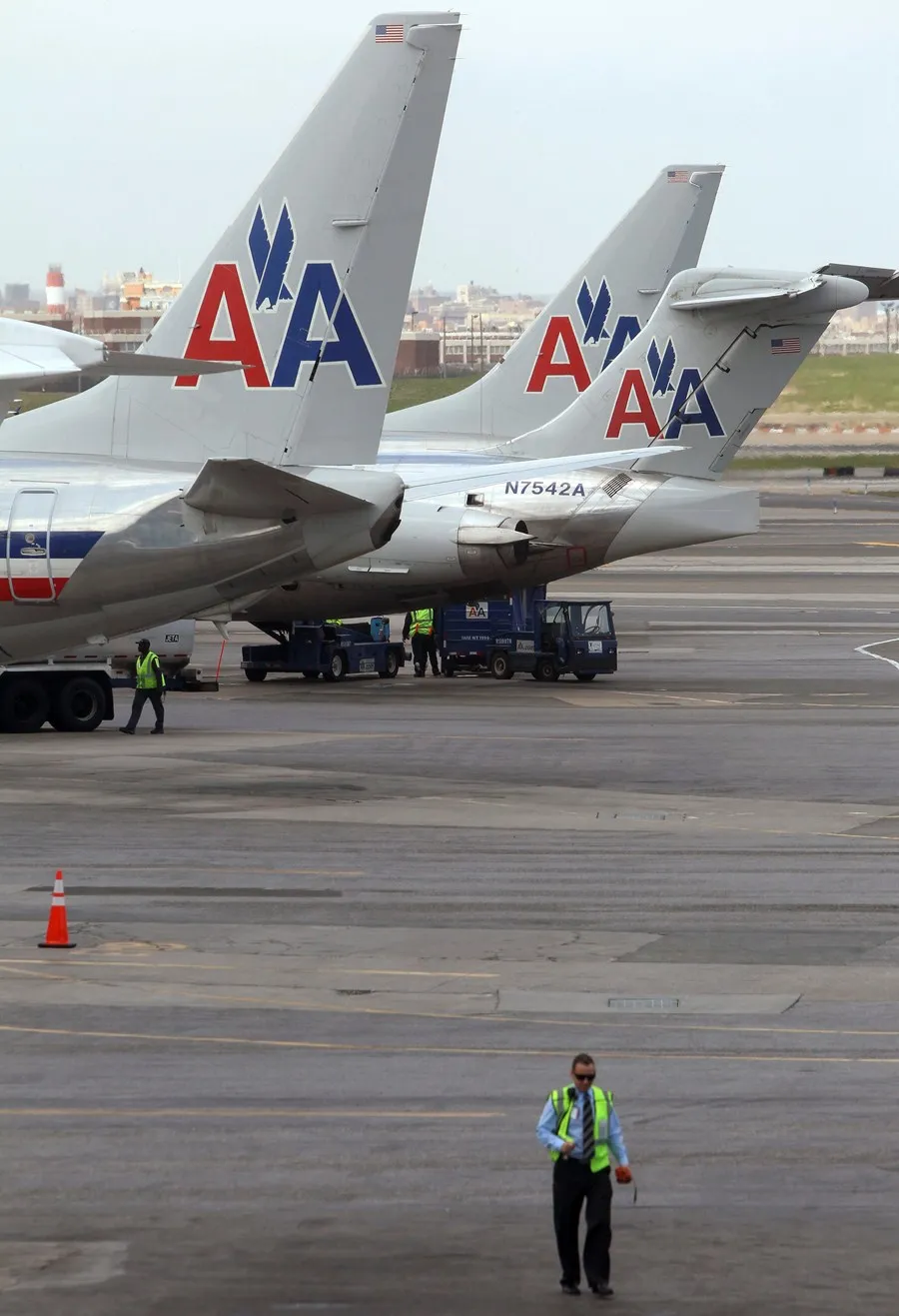 Mais de 4 mil voos são cancelados nos EUA pelas baixas temperaturas