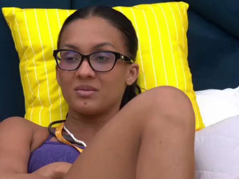 Maxiane cogita não vetar mais Ana Paula da sua festa e mira em outro alvo; saiba qual