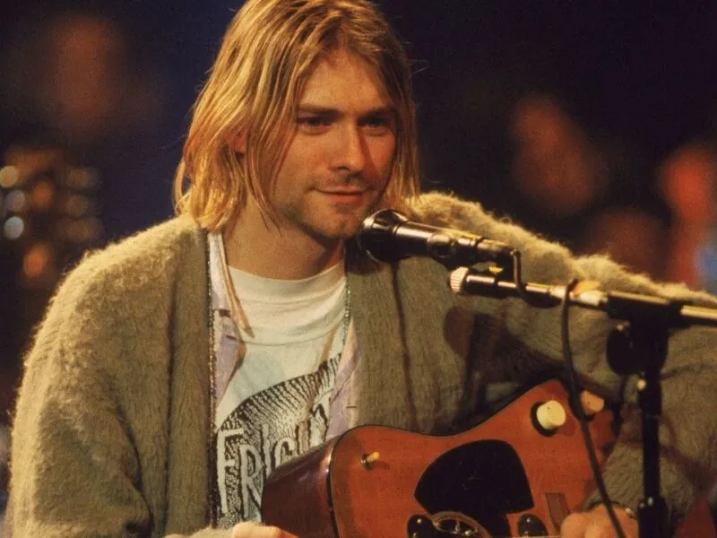 Morte de Kurt Cobain: nova análise privada contesta laudo oficial e aponta possível homicídio