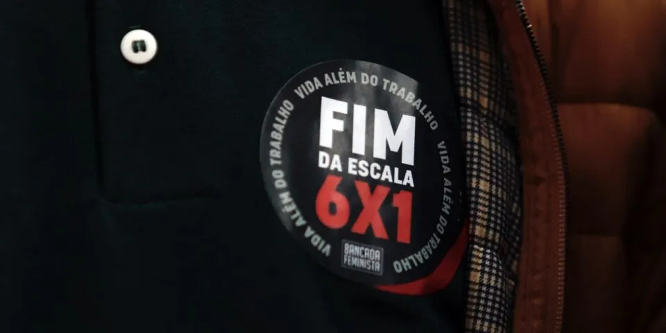 Pesquisa diz que 73% dos brasileiros apoiam fim da escala 6×1