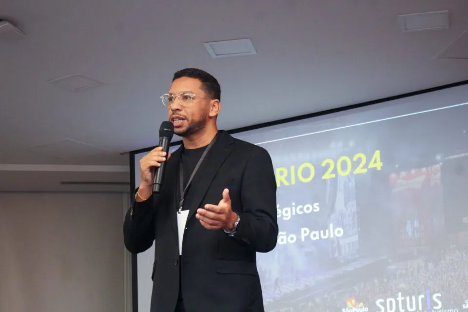 Prefeito de São Paulo demite secretário-adjunto do Turismo