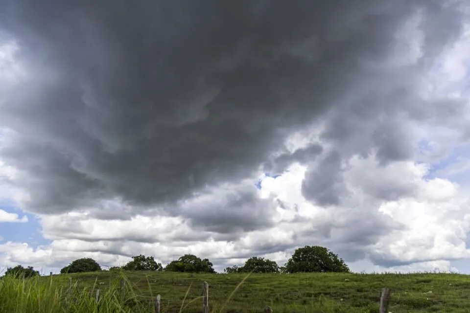 Sergipe tem aviso meteorológico para chuvas intensas até domingo, 1º