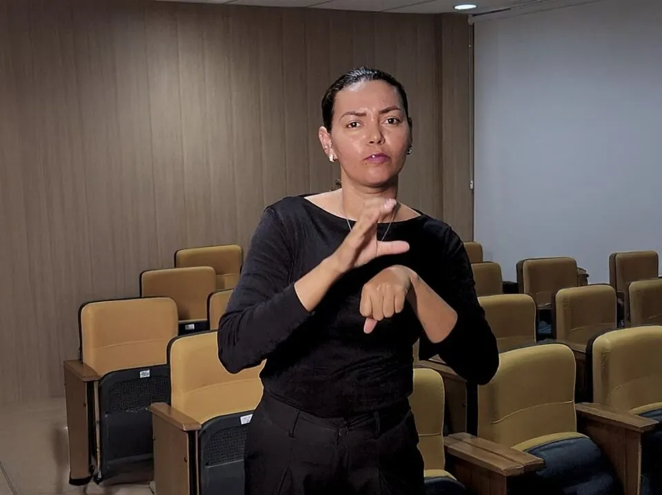 Sesc Sergipe abre credenciamento para intérprete de Libras