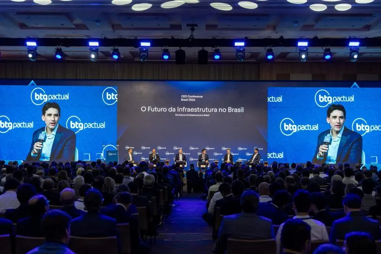 Silvio Costa Filho projeta 40 leilões em quatro anos e destaca avanço nas concessões