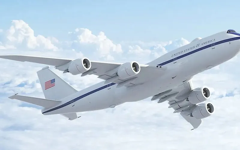 USAF avalia ampliar frota de aeronaves E-4C