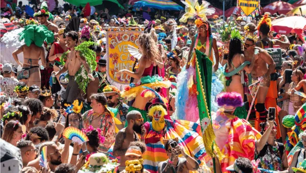 destinos mais buscados e opções para viajar gastando menos