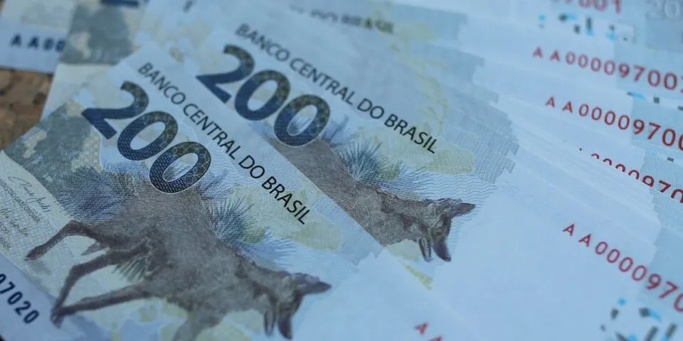 Bancos farão aporte extra de R$ 32,5 bilhões no FGC até dia 25