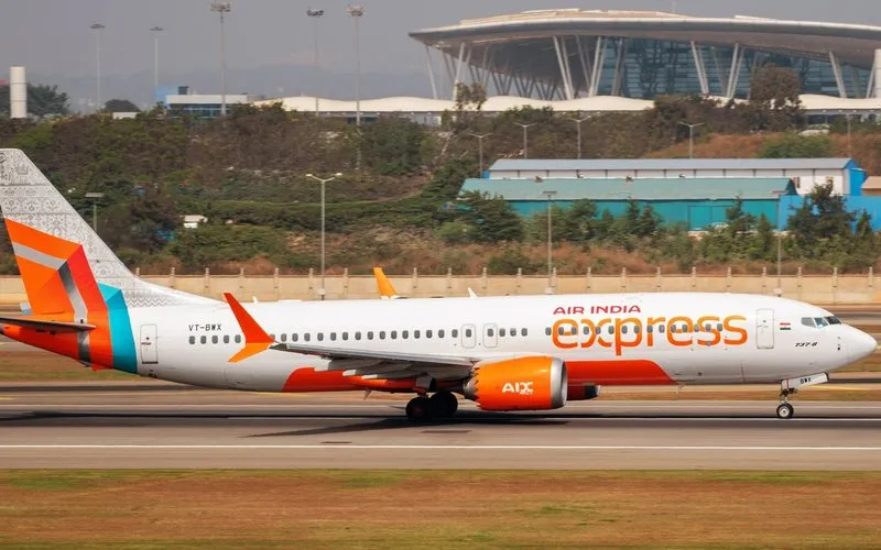 Boeing 737 MAX é danificado após pouso duro na Tailândia