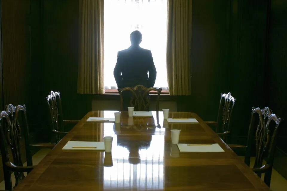 Candidatos a CEO que não são selecionados ganham bônus milionários como compensação