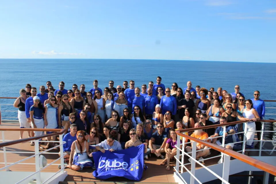 Clube Turismo reúne franqueados a bordo do MSC Sinfonia para realizar seminário de vendas; veja fotos