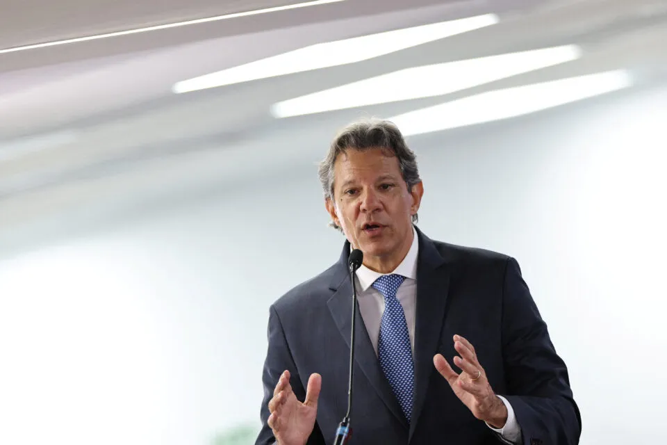Em discurso, Haddad diz que é possível ter derrota eleitoral, mas não política