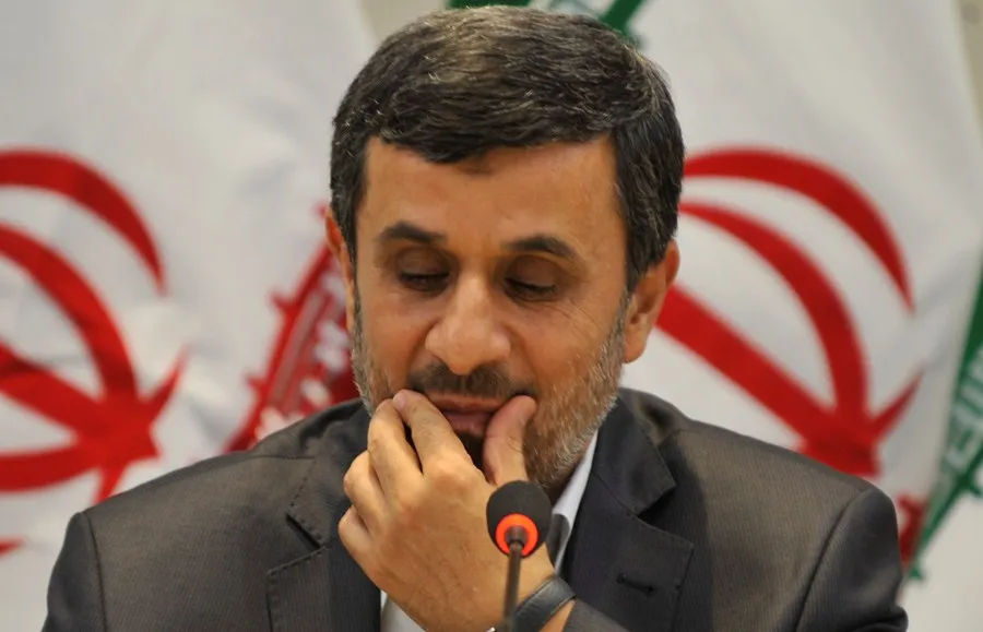 Ex-presidente do Irã Mahmoud Ahmadinejad morre em bombardeio a Teerã