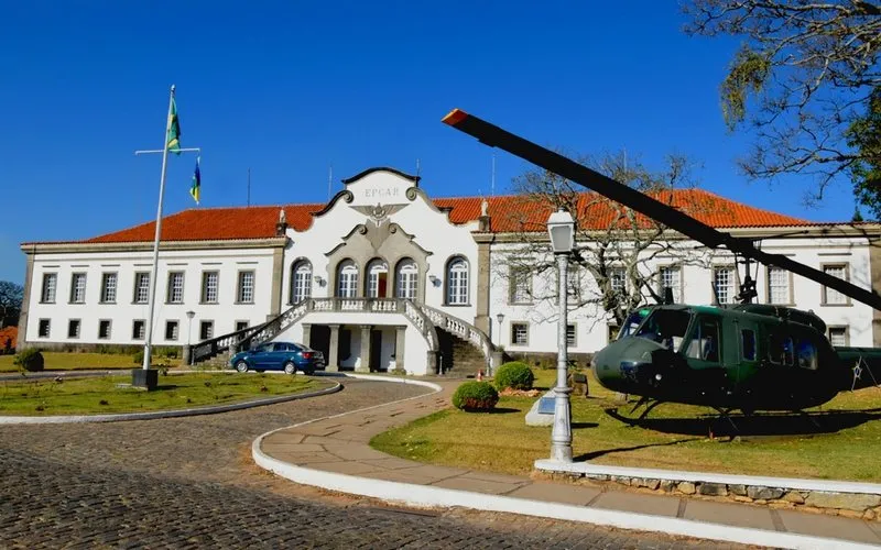 FAB publica edital de concurso para 150 vagas na Epcar