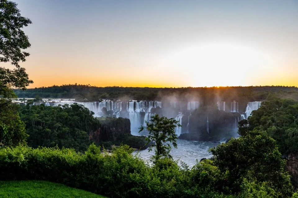 Filmes nas Cataratas do Iguaçu já brilharam no Oscar; veja quais