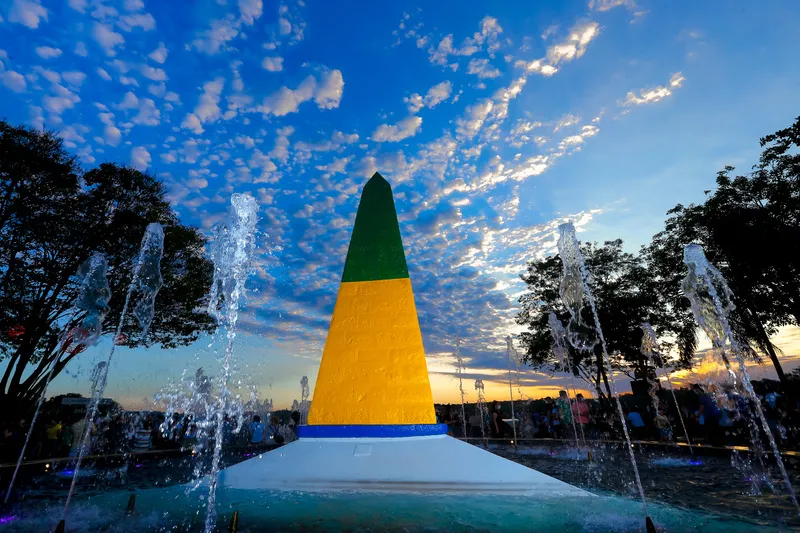 Grupo Cataratas une 3 ícones em movimento global