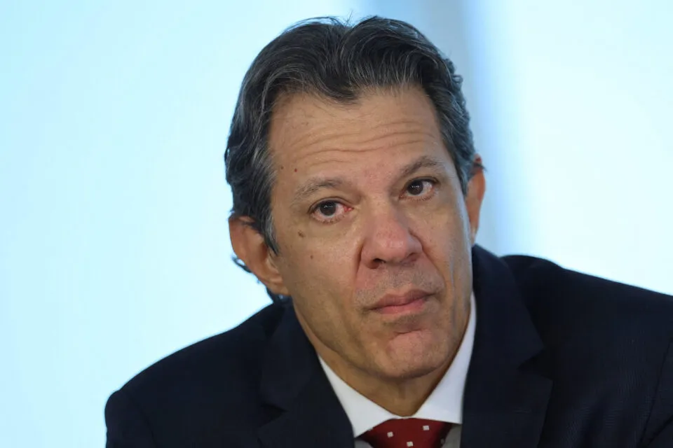 Haddad lamenta sair do governo sem implementar projeto de desenvolvimento de país