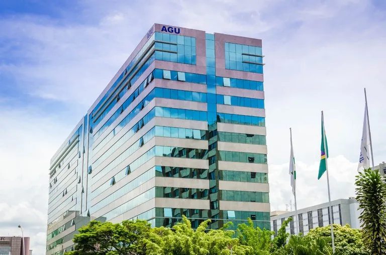 Integrantes da AGU faturam R$ 6,1 bi em honorários em 2025 e Messias leva R$ 700 mil