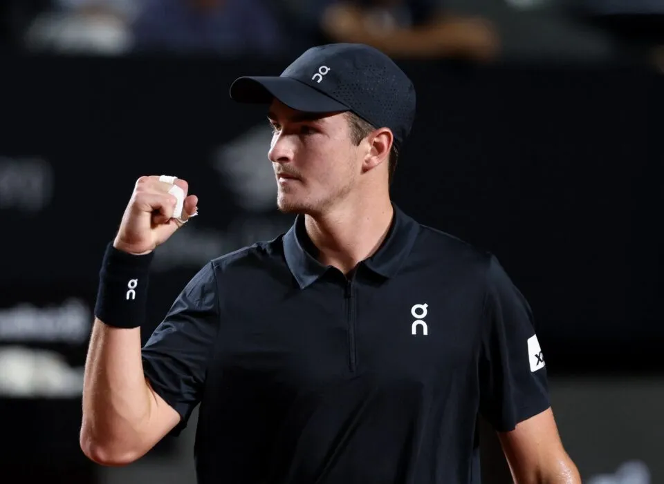 João Fonseca vira sobre Khachanov e avança para próxima fase em Indian Wells