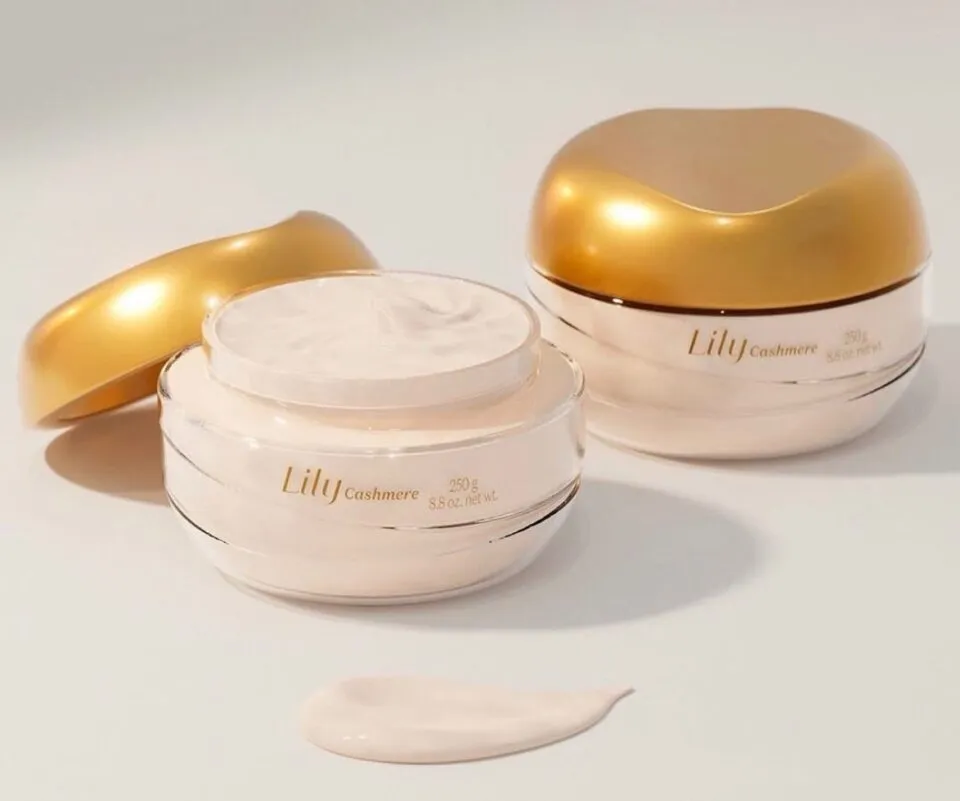 O Boticário expande portfólio de acetinados Nº1 do Brasil com o lançamento de Lily Cashmere