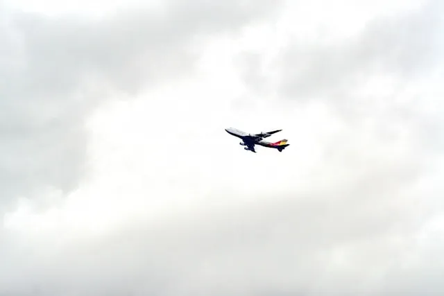 Passagem aérea sobe 5,94% e é subitem de maior pressão no IPCA-15 de março