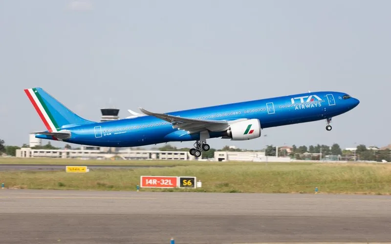 Pela 4ª vez seguida, Brasil recebe primeiro voo de Airbus A330neo da ITA Airways